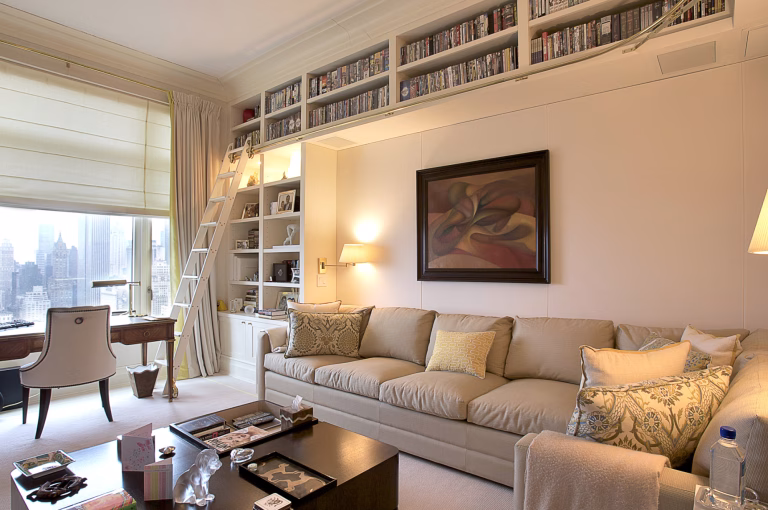 Read more about the article Millwork That Balances Function and Beauty in Office Design
