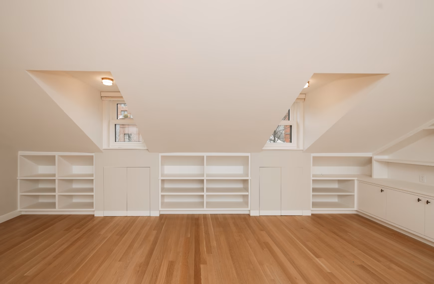 Custom Built-Ins vs. Freestanding Furniture: Which Is Better?